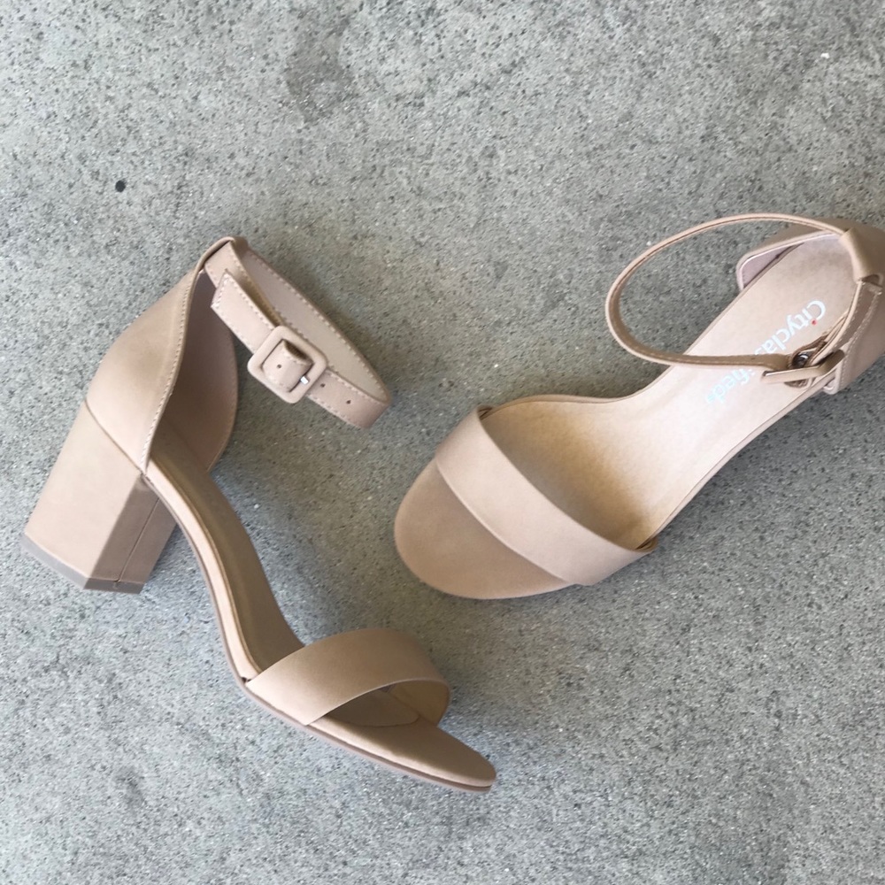 Cake-S Nude Natural Ankle Strap Heel Sandal Sz 10 - Picture 4 of 5